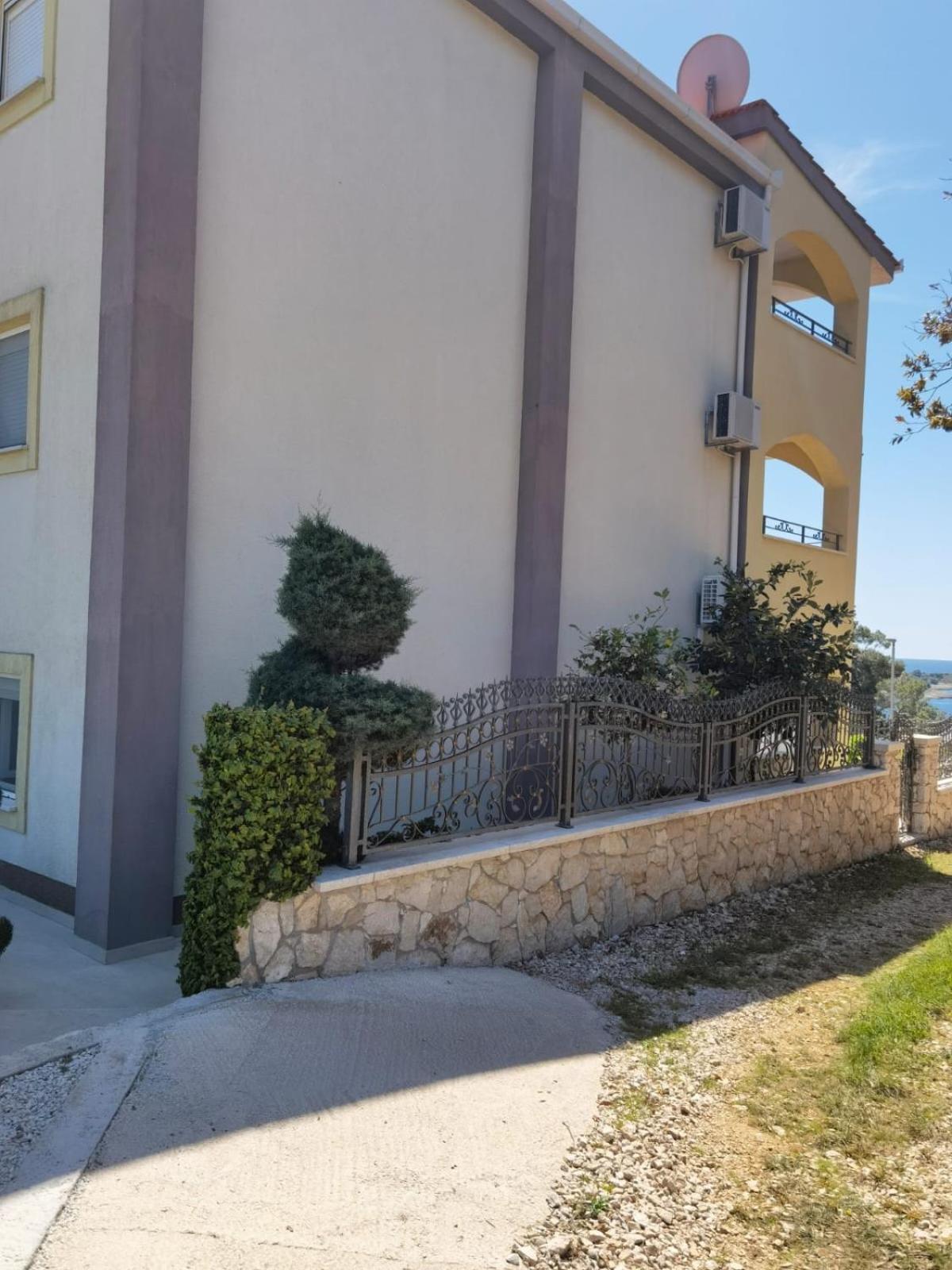 Apartments Annie Rogoznica  Exterior photo